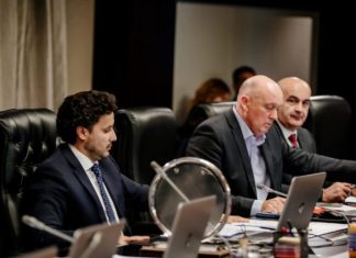 Qeveria e Malit të Zi miratoi marrëveshjen me Kishën Serbe, Abazoviq humb mbështetjen e shumicës