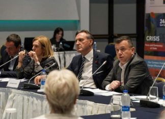 Balla së bashku me Kurtin në Athinë: Mos-liberalizimi i vizave për qytetarët e Kosovës është një turp për BE-në