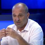 Gashi: Vjosa Osmani e ka marrë për dore Albin Kurtin dhe e ka dërgua në Amerikë