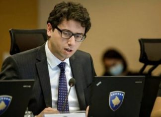 Murati: Çmimet kanë filluar t’i kthehen normalitetit, LDK e interesuar për fitimet e tregtarëve jo për mirëqenien e qytetarëve