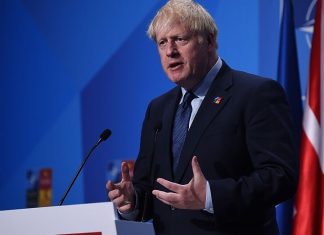 Ish kryeministri Johnson: Putin e paraqet Ukrainën sikurse Millosheviqi dikur Kosovën
