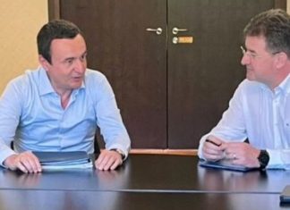 Lajçak takohet me Kurtin në Greqi: Çfarë diskutuam për procesin e dialogut