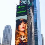 Loredana vulos suksesin, shfaqet në billboardin e Times Square në New York