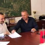 Ministri i Arsimit ishte asistent i profesor Merkos, pa diplomë të njohur