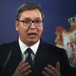 Vuçiq i drejtohet shqiptarëve: Ju lutem për qetësi
