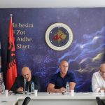 Para takimit të Kurtit në Bruksel, AAK: Të mos ketë më kthim mbrapa