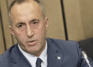 Ramush Haradinaj akuzoi Albin Kurtin si tradhtare që kërkon marrëveshje për mossulmim me Serbinë