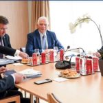 Në vend si kryeministër, Kurti në Bruksel u prezantua si lider i opozitës! Reagon eurodeputeti austriak