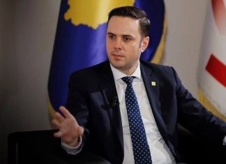 Abdixhiku: Kurti e do krizën, një kryeministër që bën autogol