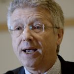 Petritsch: BE-ja duhet të bëjë më shumë për dialogun Kosovë-Serbi