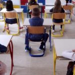 Çmimet e mjeteve shkollore në Maqedoninë e Veriut rriten me 50%, prindërve u nevojiten mesatarisht 100 euro për t’i blerë