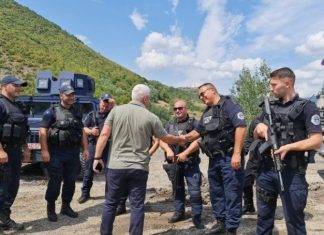 Sveçla: Jam ministër i të gjithë qytetarëve të Kosovës, serbët s’janë palë e dorës së tretë