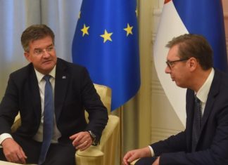 Vuçiq: Bisedime jo të lehta me Lajçakun dhe Escobarin, do të takohemi sërish pas orës 22:00