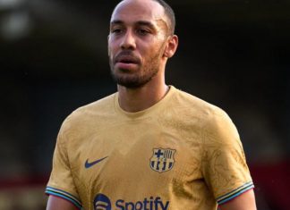 Xavi i mbyll derën Chelsea: Aubameyang mbetet te Barcelona