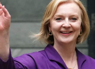Vetëm 45 ditë qëndroi në detyrë, kjo është paga marramendëse që Liz Truss ka të drejtë të kërkojë pas dorëheqjes
