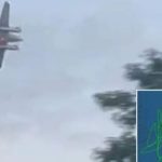 Një burrë grabit aeroplanin nga pista dhe kërcënon se do ta përplasë mbi një qendër tregtare (VIDEO)