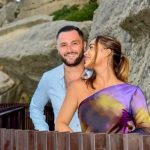 “Më shkëlqejnë sytë njësoj si para 13 vitesh”, Xhensila dhe Bes Kallaku feston 5 vjetorin e martesës