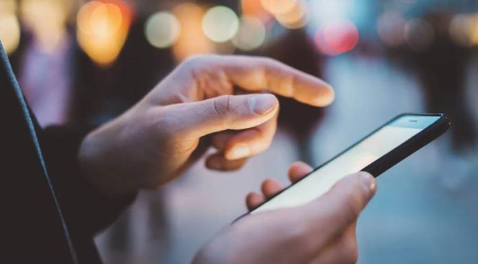 celular-telefpon3232