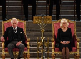 Mbreti Charles mban fjalimin e parë para deputetëve britanikë