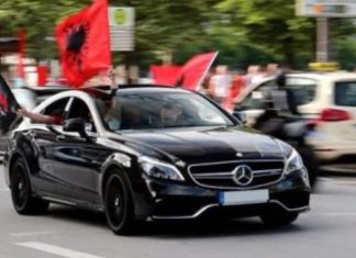 Shqiptarët të dashuruar me ‘Mercedes’-in, 2 nga 10 makina në rrugë janë ‘Benz’. Nga vjen adhurimi për markën gjermane