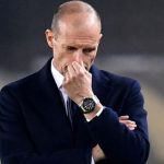 Allegri humbi durimin, hoqi xhaketën, kravatën dhe pothuajse edhe këmishën në momentet e fundit të ndeshjes kur u përjashtua