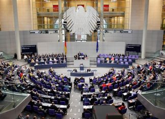 O me Rusinë, o me Perëndimin, Gjermania ultimatum Beogradit