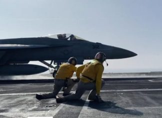 kuipazhi i aeroplanmbajtëses amerikane në ujërat evropiane, nëse vjen thirrja të gatshëm të luftojnë kundër Rusisë