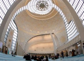 Në xhaminë e Kolnit të Gjermanisë do të dëgjohet për herë të parë thirrja e ezanit