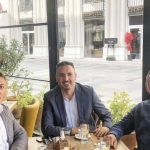 Info Shqip: Ish deputetët e PDSH-së me asistentin e Menduh Thaçit, priten ndryshime në PDSH