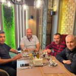 Fotografia e përbashkët me Mexhitin dhe Bexhetin, vjen reagimi i Kastriot Rexhepit