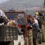 Video e rrallë nga dëbimi i shqiptarëve të Kosovës nga serbët në vitin 1999