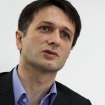 Lëvizja për Bashkim: Kurti ta njoftojë opinionin për planin franko-gjerman për marrëveshje me Serbinë