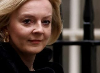 Qëndroi vetëm 45 ditë në detyrë, kjo është paga marramendëse që Liz Truss ka të drejtë të kërkojë pas dorëheqjes