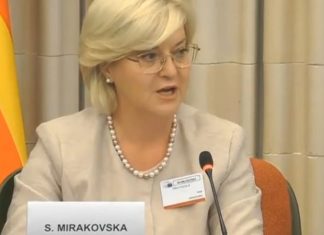 Në Strasburg debat maqedono-bullgar: “Pritja e gjatë për në BE, na detyroi të marrim pasaporta bullgarë”