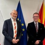 Taravari takon Shefin e Delegacionit të Bashkimit Evropian, Ambasadorin David Geer