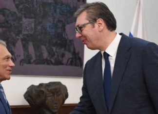 Pse Vuçiç diskuton me ambasadorin rus për Kosovën?