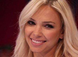 Xhemi Shehu tregon të shoqin dhe i bën dedikim romantik: Edhe në 100 jetë ty do të zgjidhja