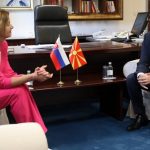 Skandal në MPJ, ministrja sllovene pritet me flamurin e Sllovakisë
