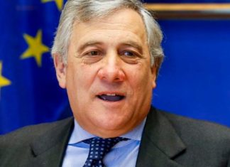 “Duam stabilitet në Ballkan”, ministri italian telefonon Kurtin dhe Vuçiçin, i bën thirrje për ulje të tensioneve