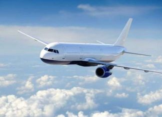 Pse aeroplanët zakonisht fluturojnë në një lartësi prej 11,000 metrash?