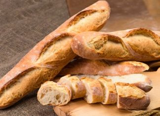A e dinit që Baguette e famshme franceze është në listën e UNESCO-s? Ja ç’thonë lgjendat për të