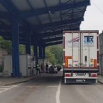 Kush do ta kontrollojë tani? Doganierët serbë nga vendkalimet Jarinje dhe Bërnjak kanë dhënë dorëheqje