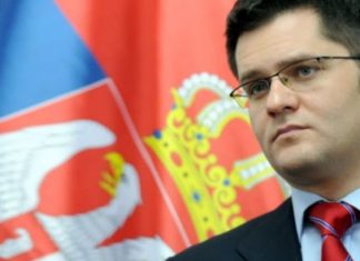 Gërvalla ka njoftuar se: Qeveria ia ndalon hyrjen ish-ministrit të Jashtëm të Serbisë, Vuk Jeremiqit