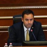 Konjufca procedon kërkesën për zëvendësimin e deputetëve të Listës Serbe