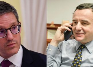 Tri ditë para se të nisë gjobitja për targat, Kurti bisedon me Nënsekretarin amerikan të Shtetit