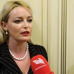 Mjekja shqiptare tregon sa paguhen mjekët në Gjermani: “Nga 5 deri në 15 mijë euro”