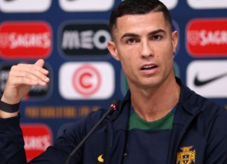 Ronaldo nuk mund t’i fshehte emocionet në fillim të ndeshjes ndaj Ganës