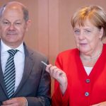Scholz qortoi Merkelin: Ka shpenzuar shumë, duhet të ulë shpenzimet