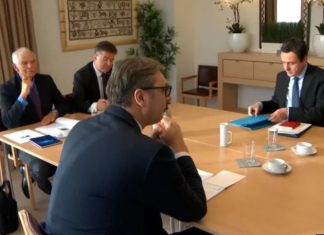 “Targat,” pse BE nuk ia del dot vetë me Kosovën e Serbinë