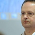 Weber: Kosova ta shtyjë vendimin për targat, Serbia mos të kapet pas Asociacionit